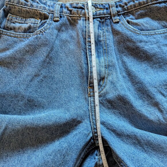 PrettyLittleThing Denim Mom Jeans, 6 - Picture 5 of 6